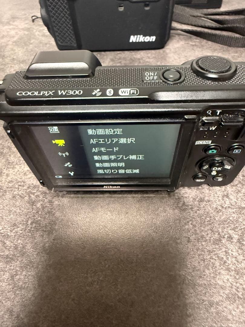 Nikon COOLPIX W300 防水カメラ　中古品