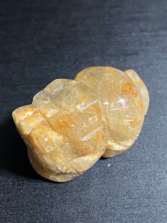 高品質　ゴールドルチルクォーツ　貔貅　１番　金運上昇　アイテム