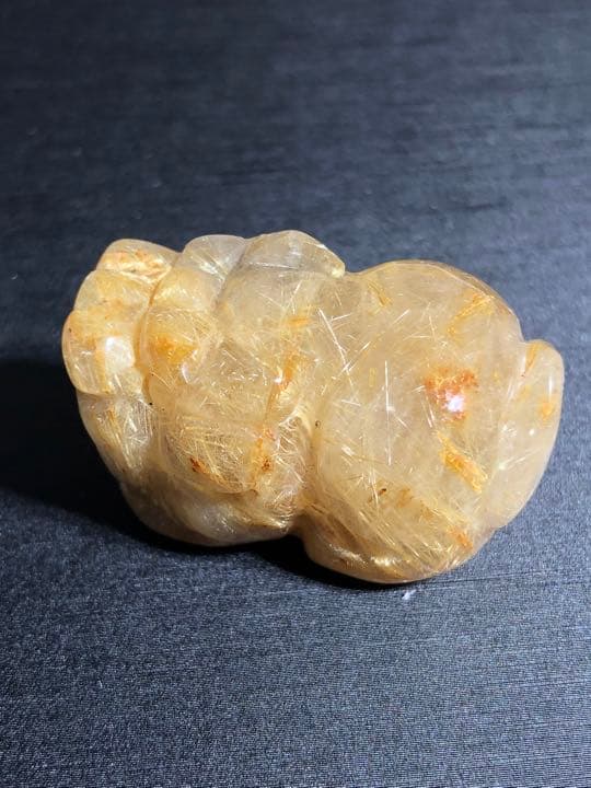 高品質　ゴールドルチルクォーツ　貔貅　１番　金運上昇　アイテム