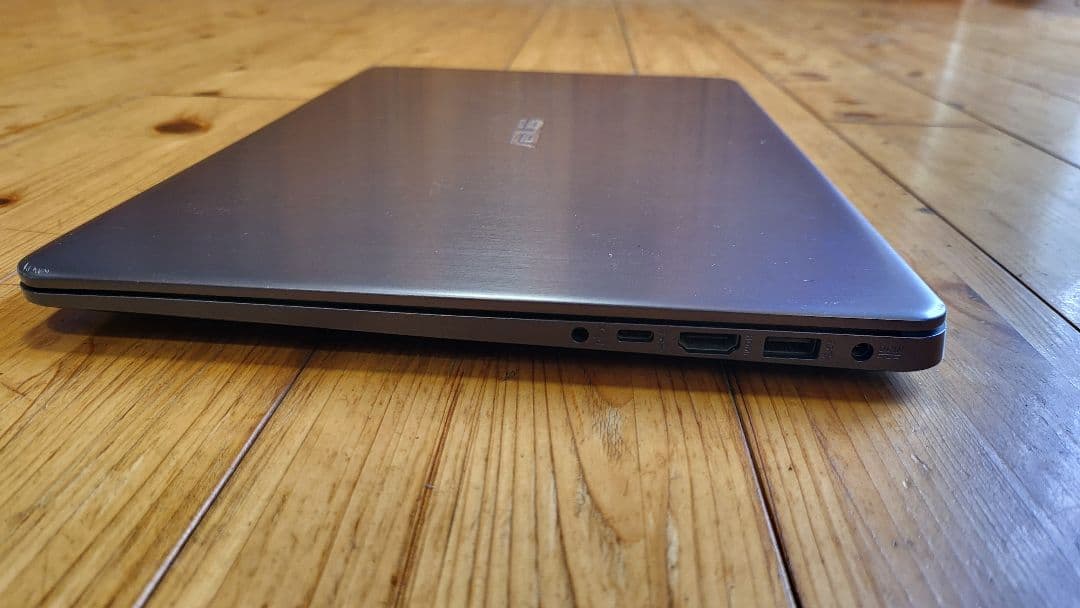 ASUS S510U i7 7500U 8GB 1TB Office付き