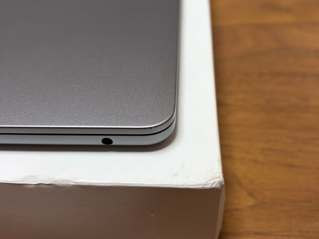 美品❗️MacBook Air 2023 M3チップ　スペースグレイ