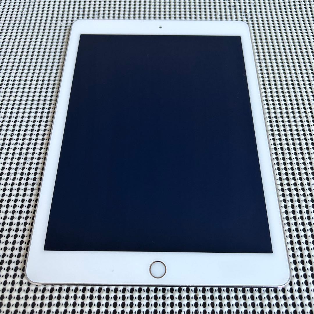 59【早い者勝ち】iPad Air2 第2世代 32GB WIFIモデル☆