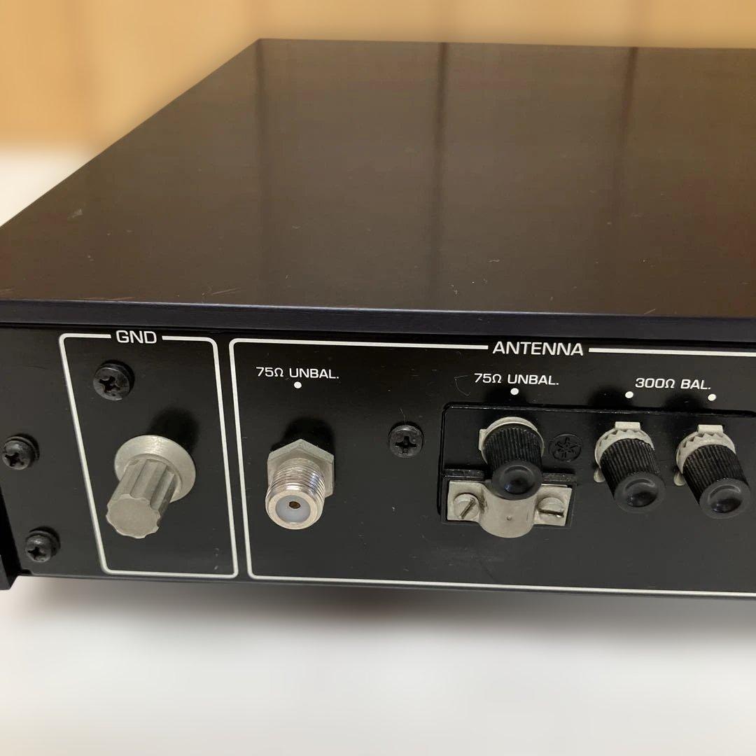 E111 【通電確認済】 YAMAHA T-2 FMステレオチューナー