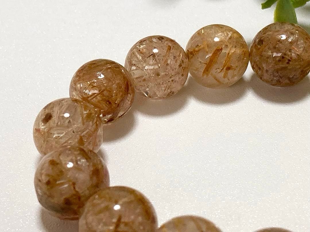 夢幻品質　幻のヒーラーストーン　アンティークゴールドザギマウンテンクォーツ