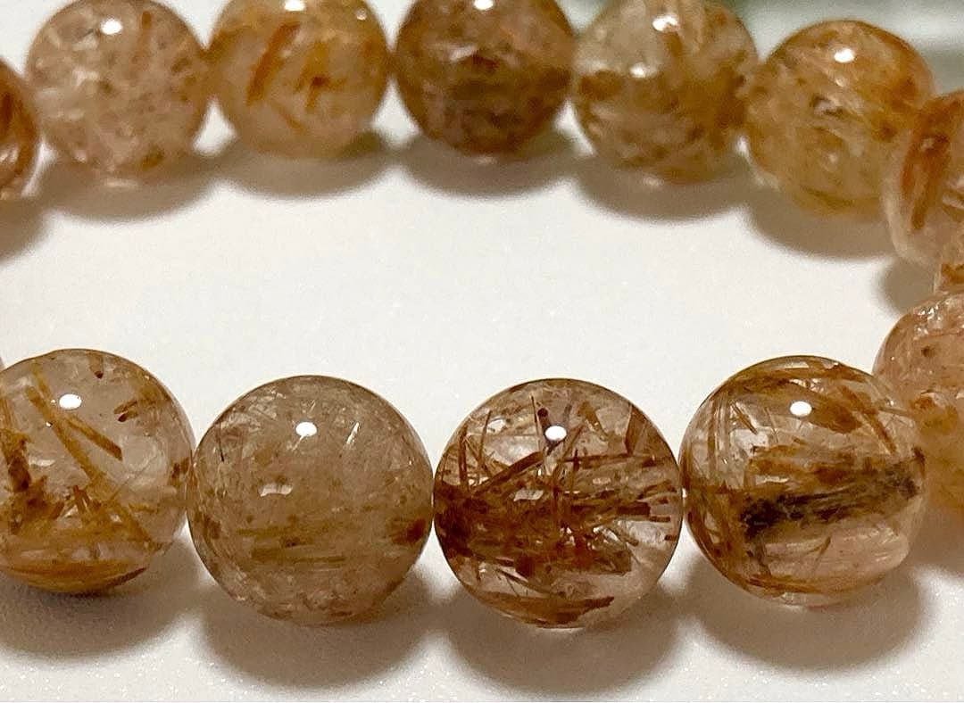 夢幻品質　幻のヒーラーストーン　アンティークゴールドザギマウンテンクォーツ