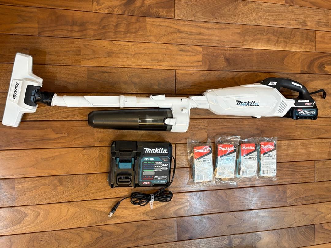 マキタ充電式クリーナー CL002G 40Vmax2.5Ah バッテリ・充電器付