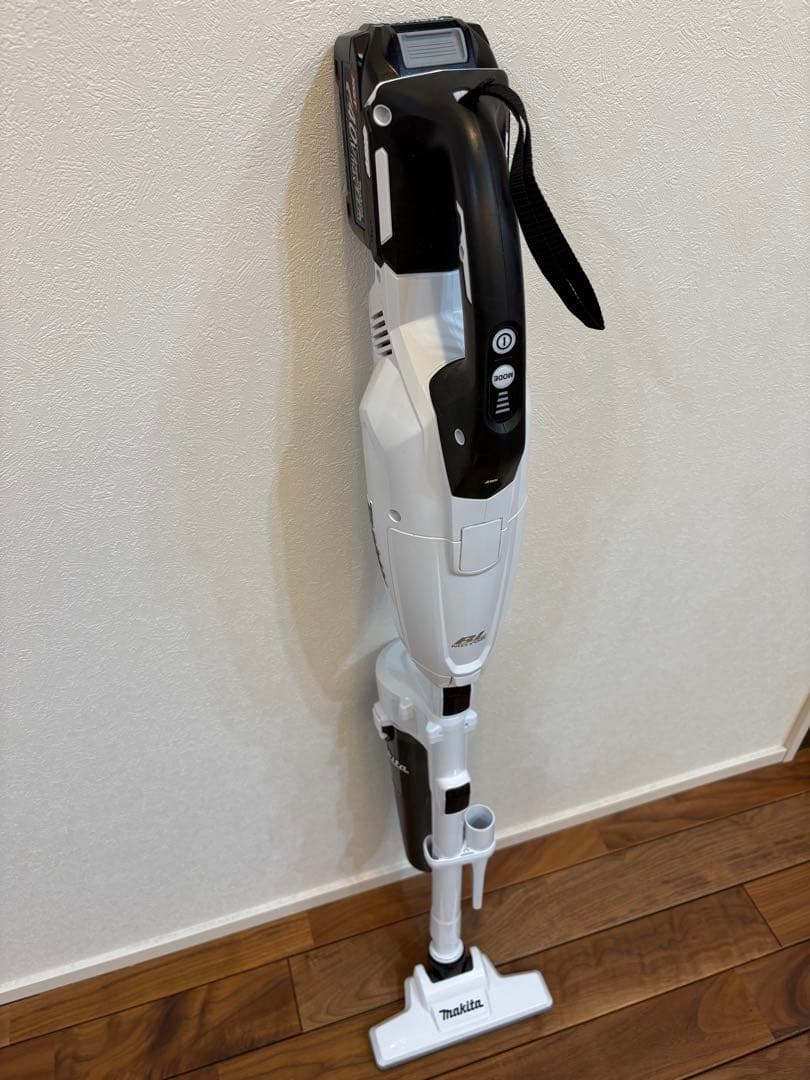 マキタ充電式クリーナー CL002G 40Vmax2.5Ah バッテリ・充電器付