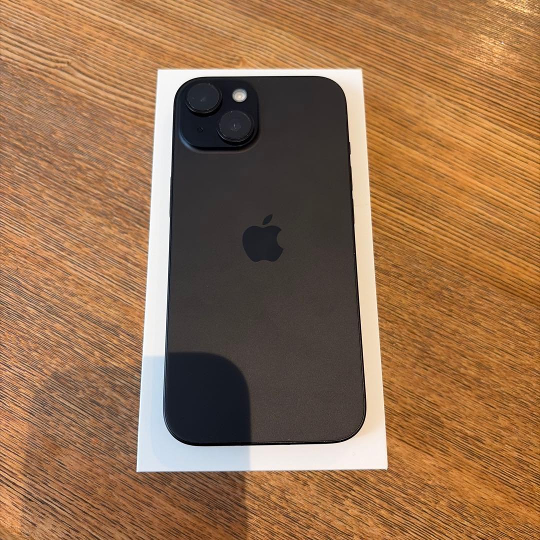 【美品】iPhone15 128GB BLACK SIMフリー バッテリー92%