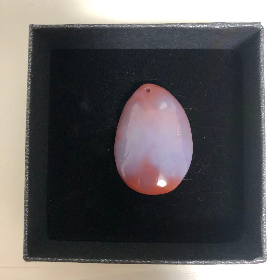 縁結び 女陰 ヌードメノウ 生命の源 女性器 趣味 天然石 瑪瑙 彫り物A61