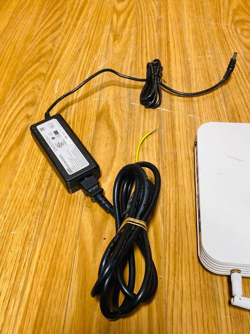 (2) BUFFALO AirStation LANルーターWAPM-1266R