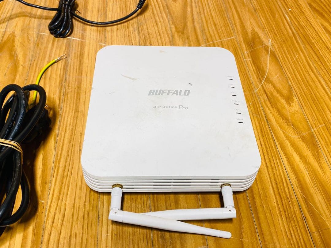 (2) BUFFALO AirStation LANルーターWAPM-1266R