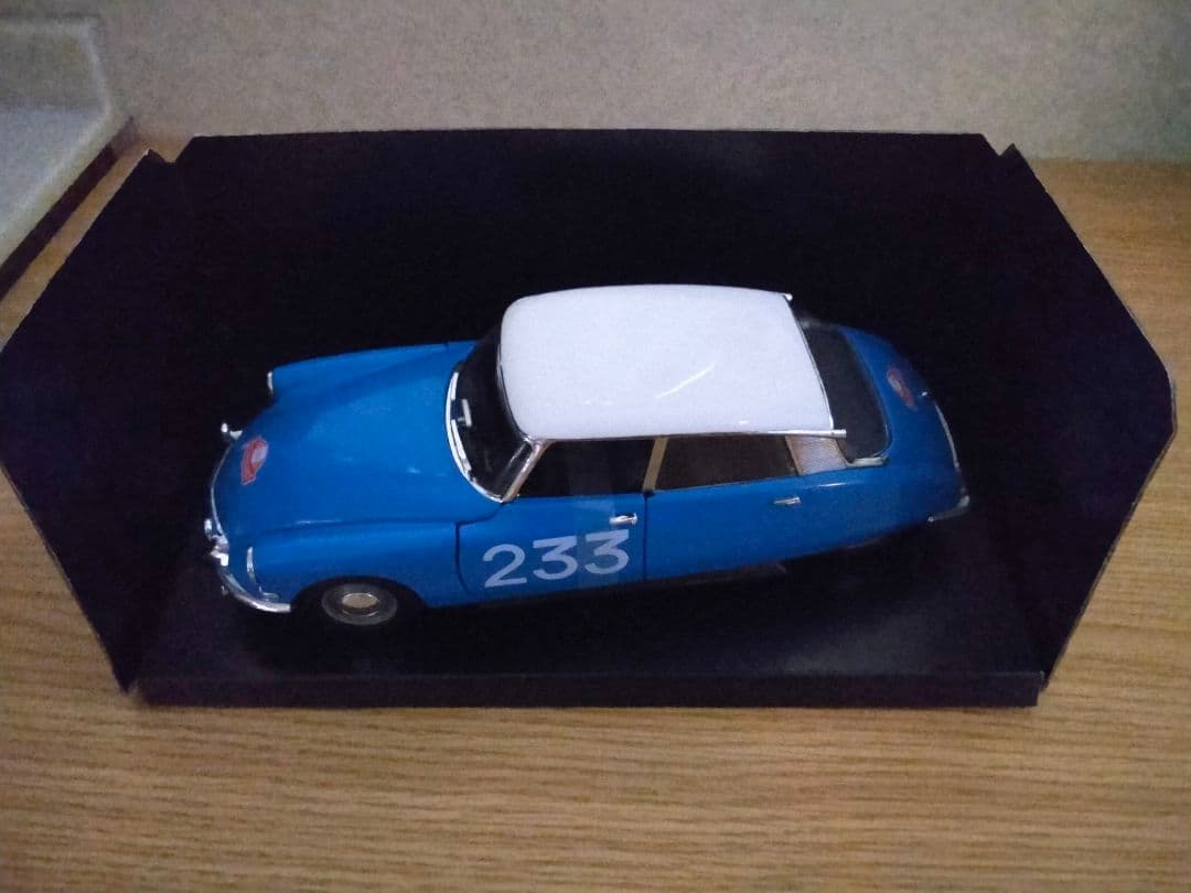 CITROEN　DS　RALLYE　1963　スカイブルー
