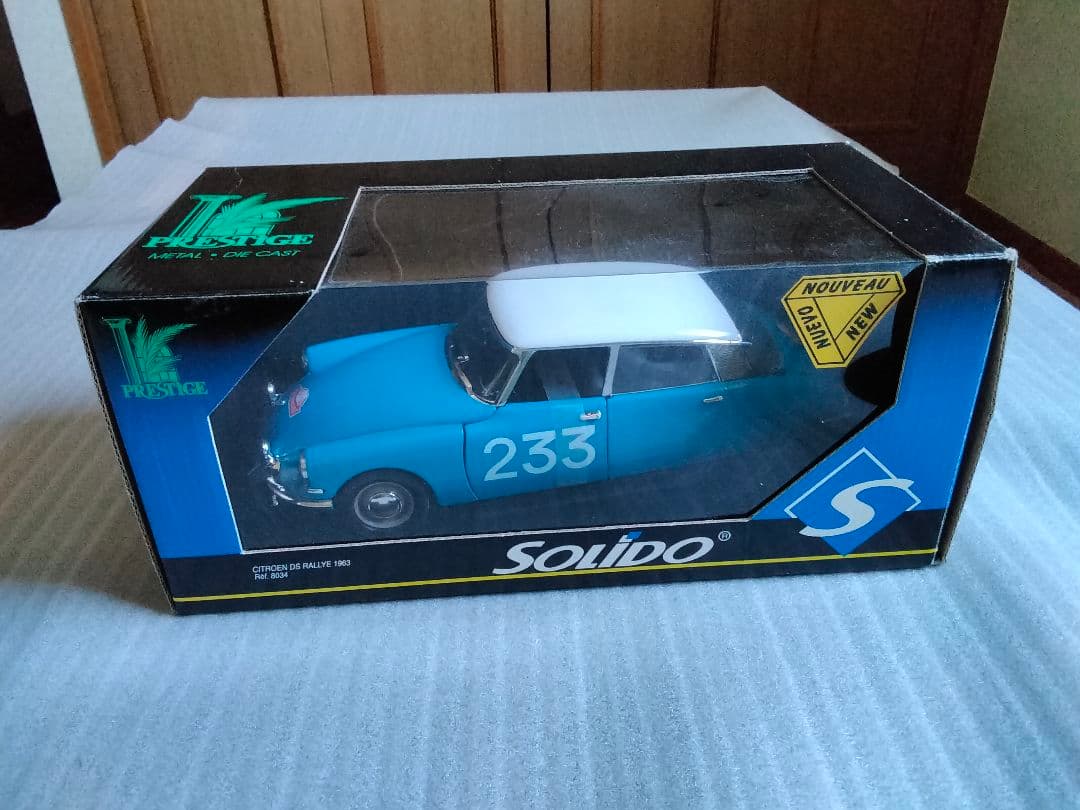 CITROEN　DS　RALLYE　1963　スカイブルー