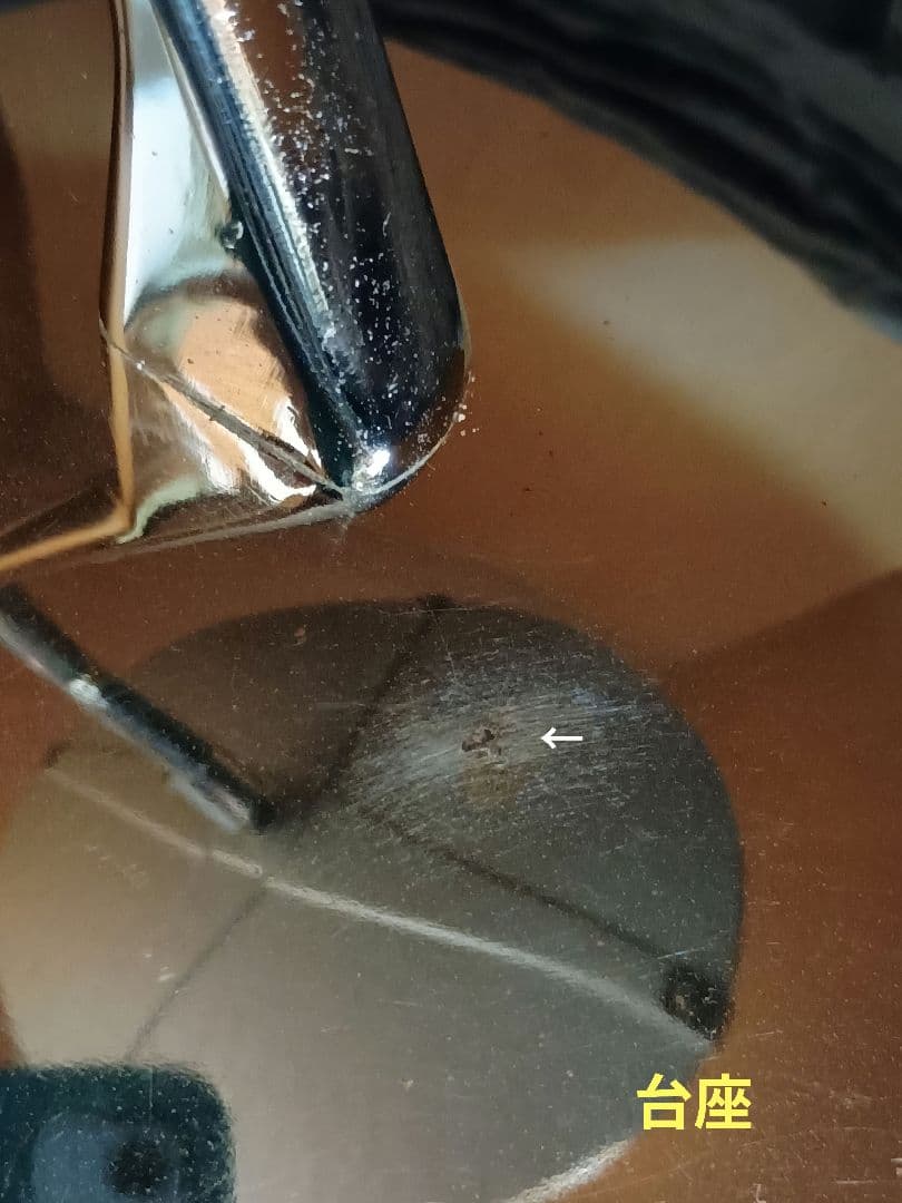 IKミラースタンド　店舗什器　化粧鏡　化粧品店