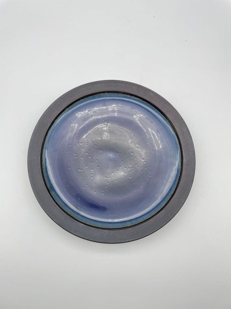 出西窯 丸皿 大皿 縁鉄砂呉須釉皿 呉須・縁鉄 出西ブルー
