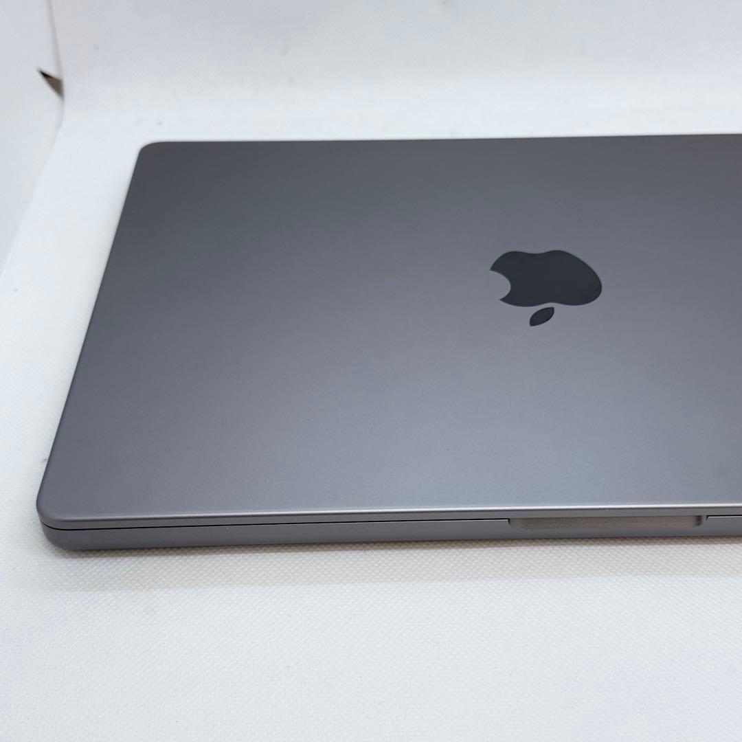 MacBook Pro 14インチ M1 Pro 32GB / 512GB