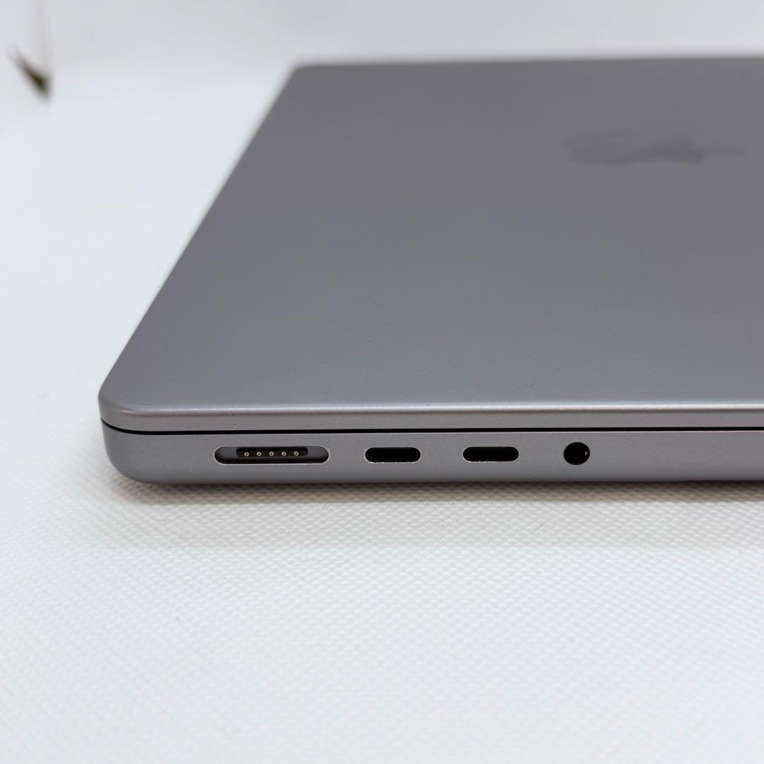 MacBook Pro 14インチ M1 Pro 32GB / 512GB