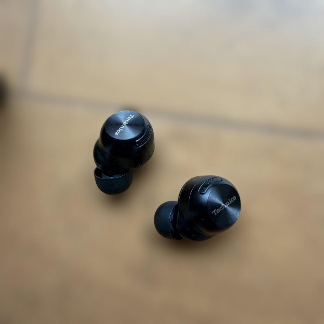 Y*e様 Technics EAH-AZ100 付属品完備 ブラック