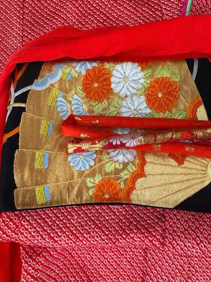 赤色花柄刺繍着物 七五三用　正絹総絞り　7歳