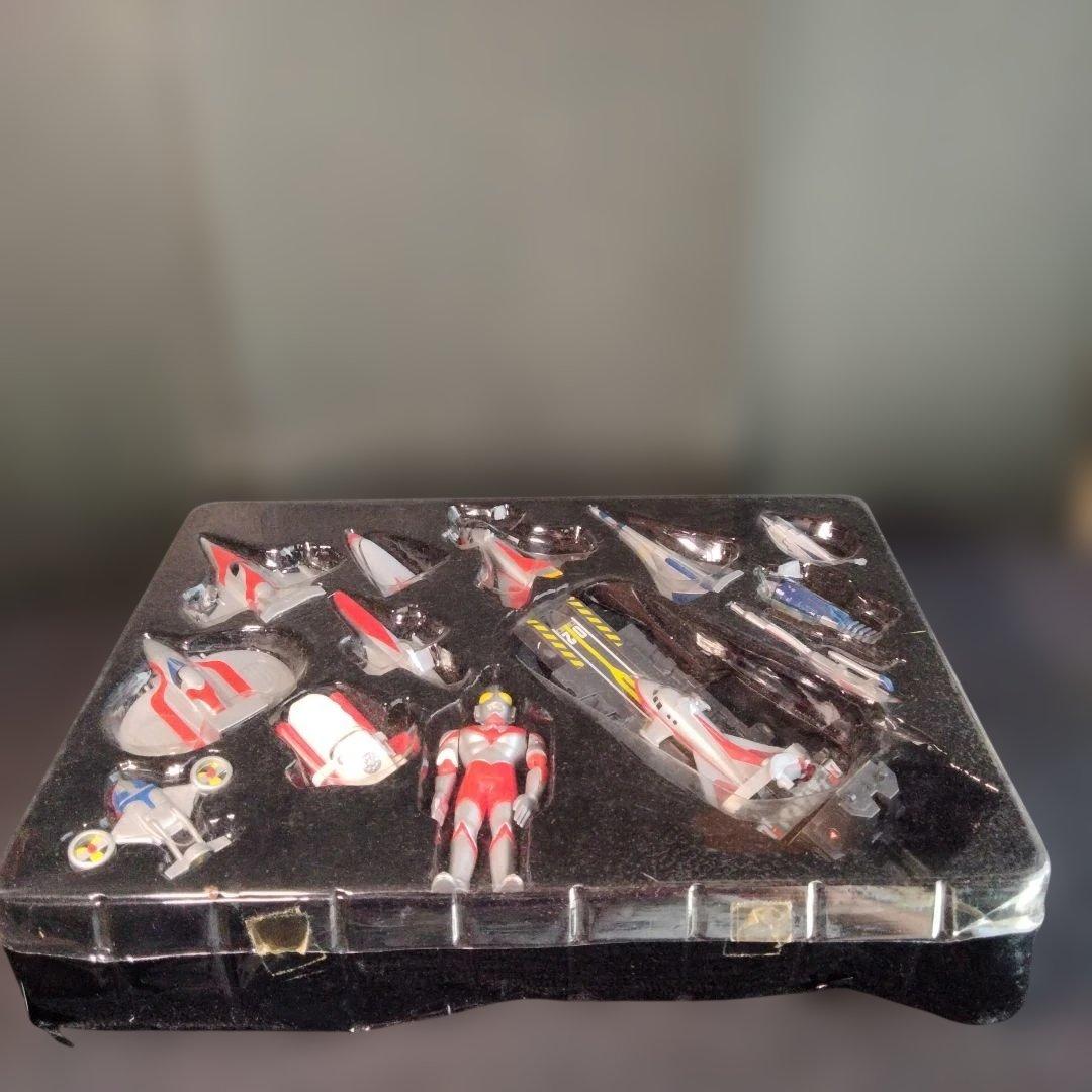 １９９５年発売　ウルトラマン　出撃！！　ウルトラメカセレクション