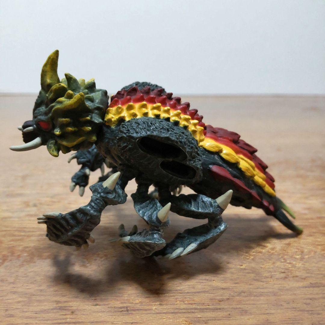 バトラ成虫 東宝怪獣コレクション デアゴスティーニ / ゴジラ、HG、一番くじ等