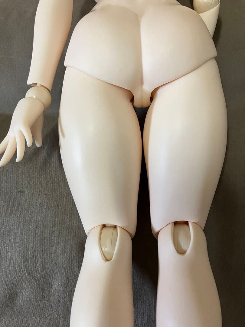 IMOMODOLL 大胸咪咪兎 ボディのみ