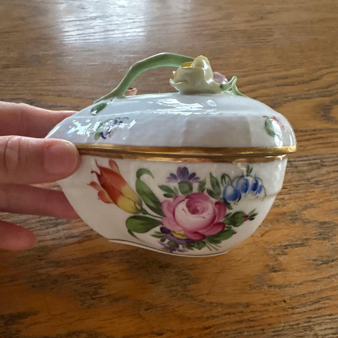 ヘレンド　蓋付き　小物入れ