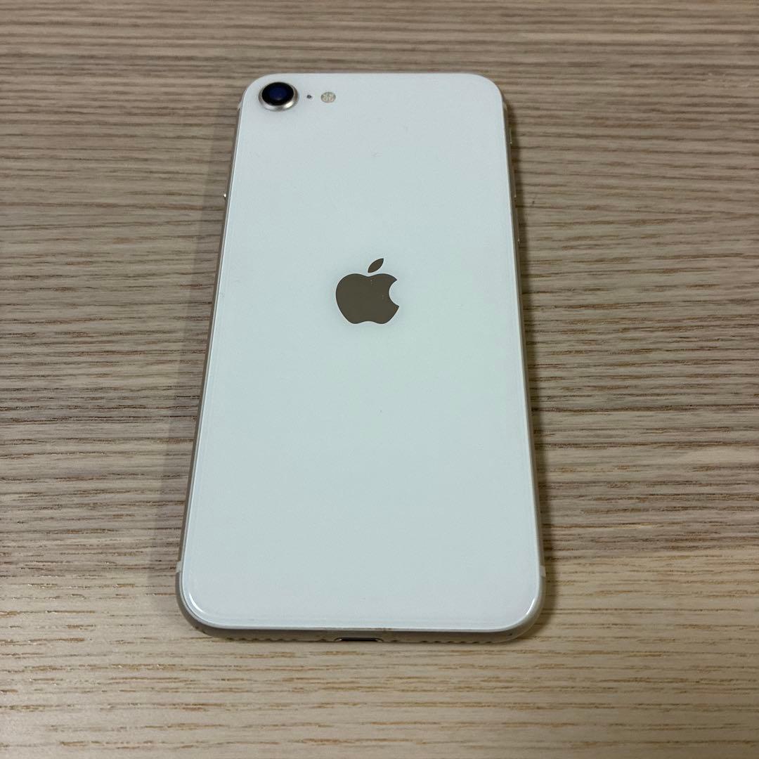 iPhone SE 第3世代 スターライト 64GB SIMフリー 本体のみ
