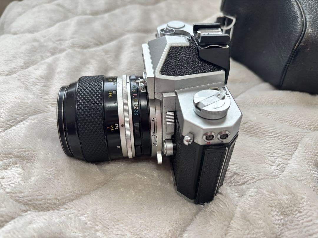 Nikon Nikomat フィルム一眼レフカメラ