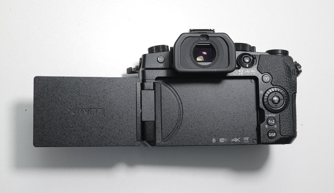 【美品】Panasonic LUMIX DC-G99 ボディ 付属品、カプラ付