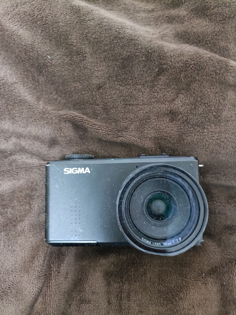 SIGMA DP1 Merrill コンパクトデジタルカメラ 保証書 説明書あり