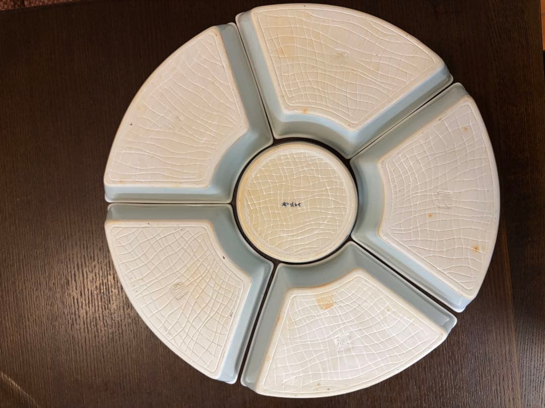 【値下げしました】有田焼　掛ノ谷釜　回転台付き仕切り皿 直径約30cm