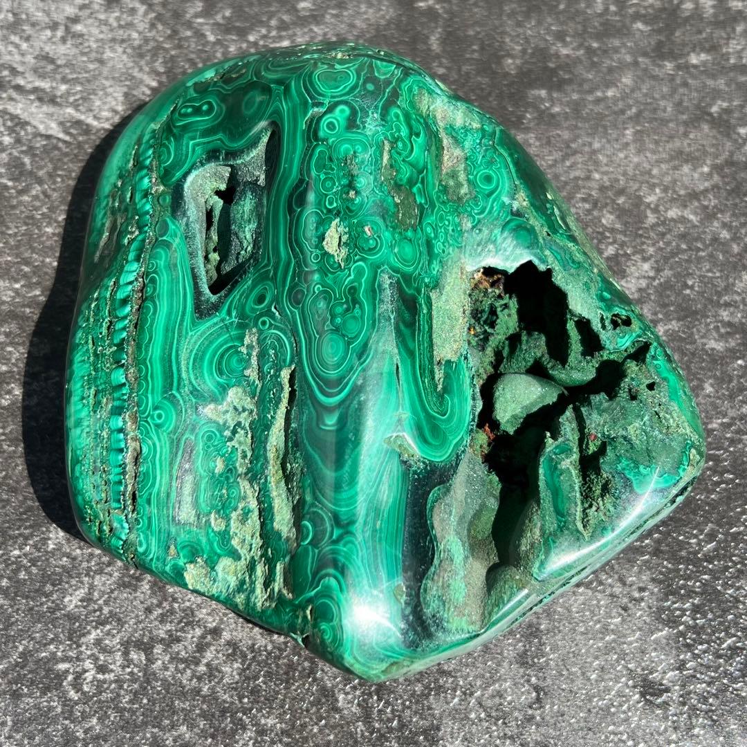 ✨癒される発色と模様✨高いヒーリングパワー✨天眼 マラカイト 原石 天然石