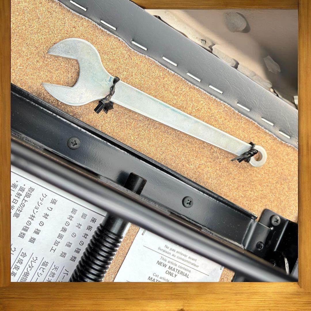 【純正】YAMAHA ピアノ椅子 高さ調整可 工具付　美品 ヤマハ ブラック