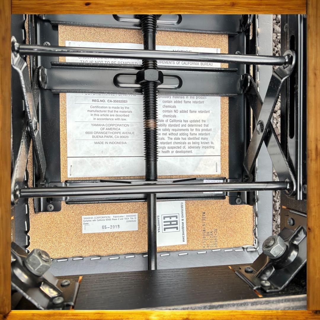 【純正】YAMAHA ピアノ椅子 高さ調整可 工具付　美品 ヤマハ ブラック