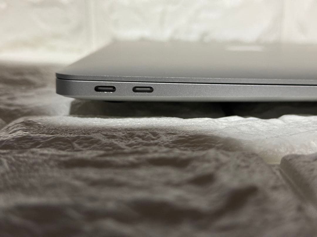 美品　MacBook Air 2020 M1 13インチ 8GB 256GB