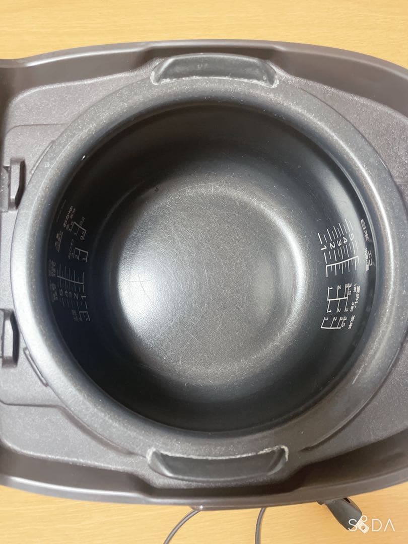 タイガーJPK-B100 圧力IH炊飯ジャー2020年製