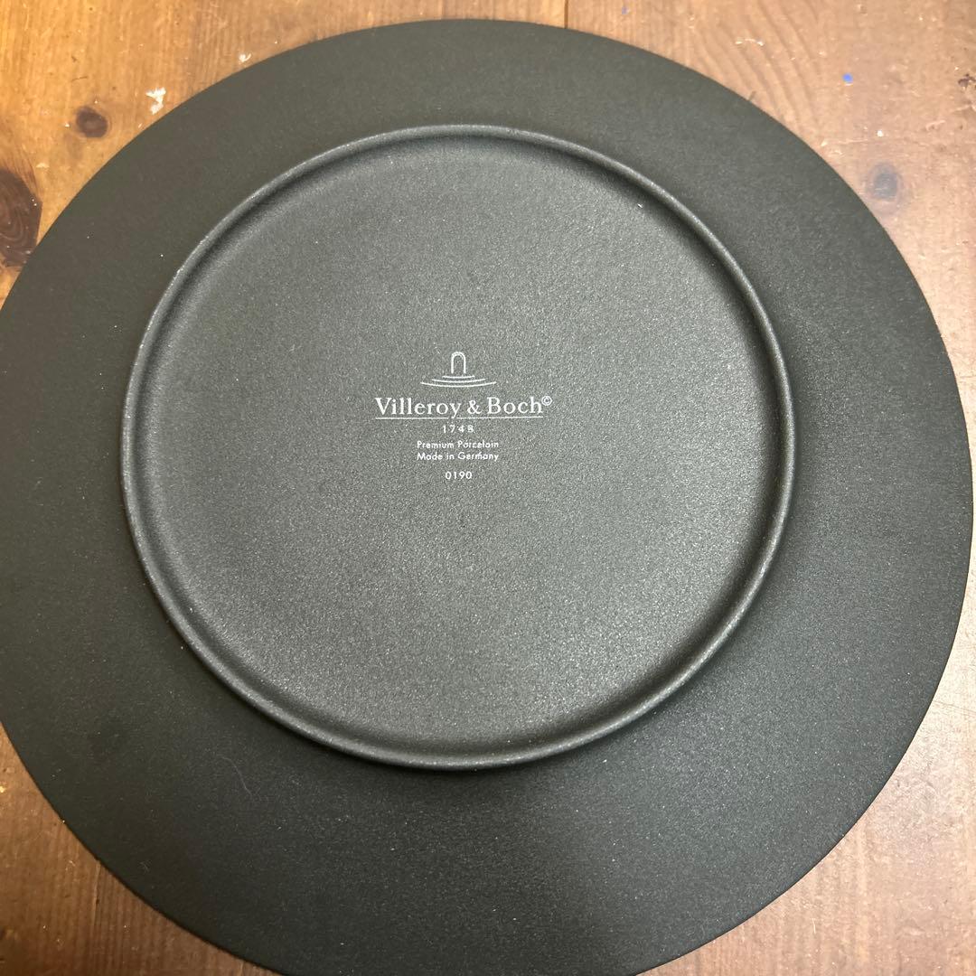 Villeroy & Boch マニファクチャーロックプレート 25cm 白　黒