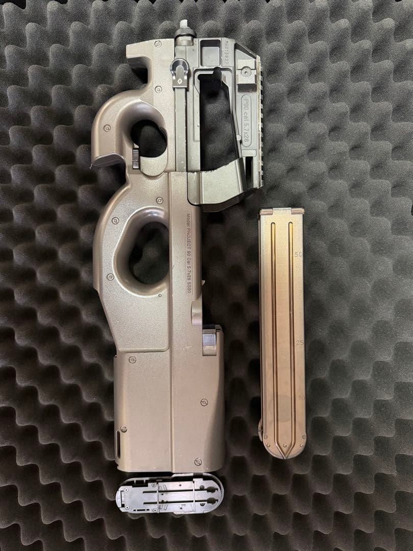 東京マルイ　P90　陽炎トリガー　本体・マガジンのみ　バッテリー・箱無し