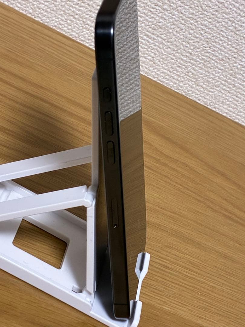 【美品】 iPhone 15 Pro max 256GB ブラックチタニウム