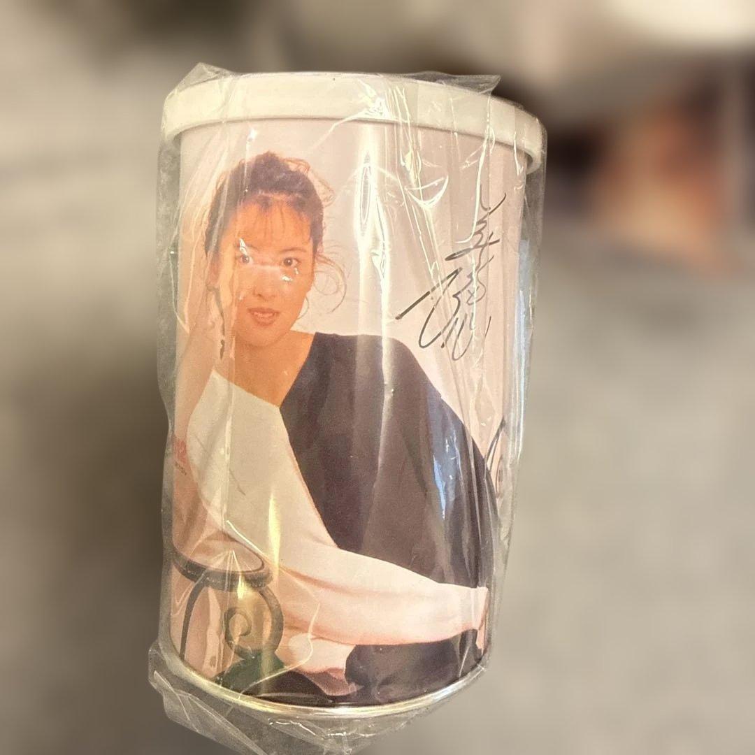 中山美穂　非売品　サイン入り缶ケース　昭和　レトロ　レア 28個セット