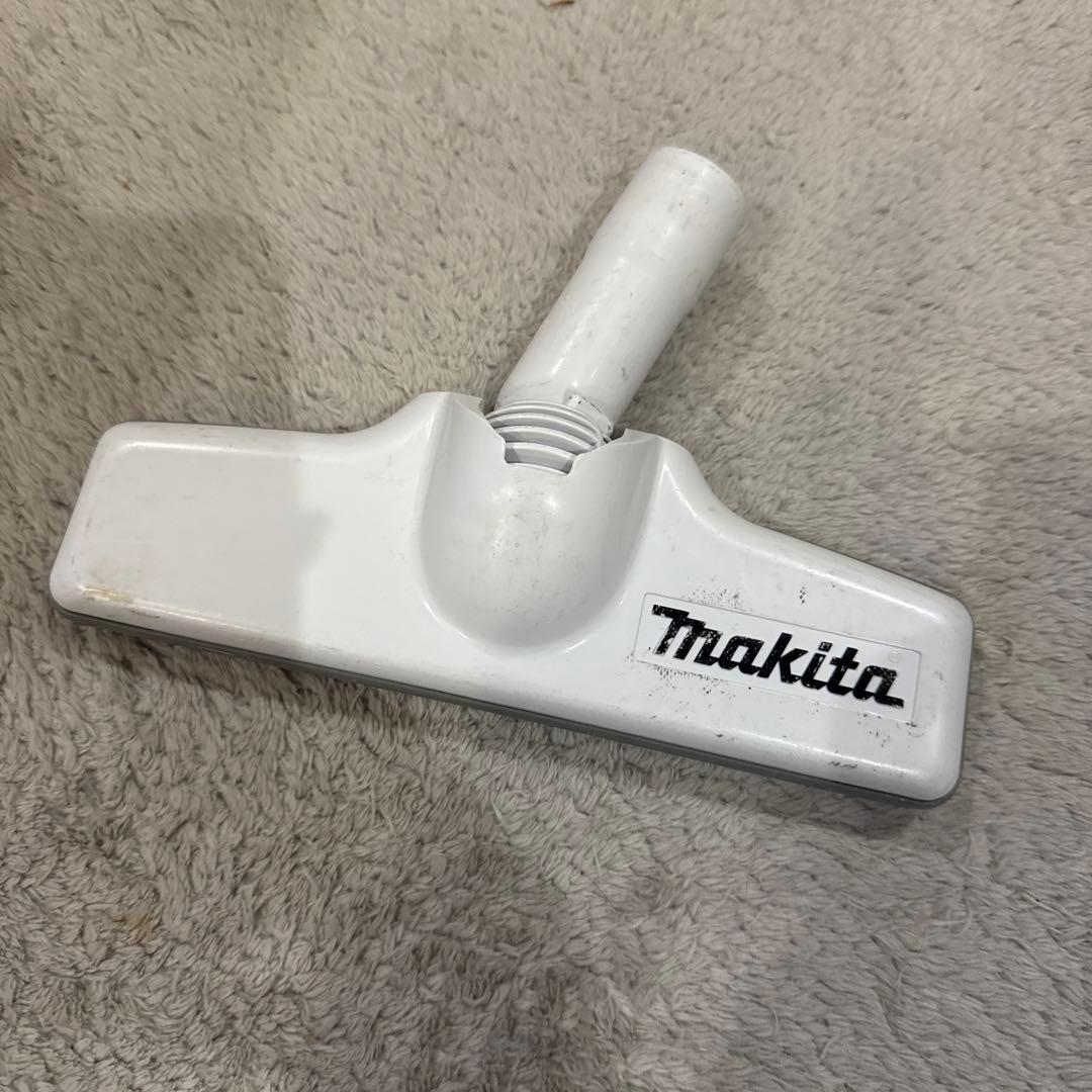 Makita CL182FD 充電式クリーナー 本体 紙パック12枚セット