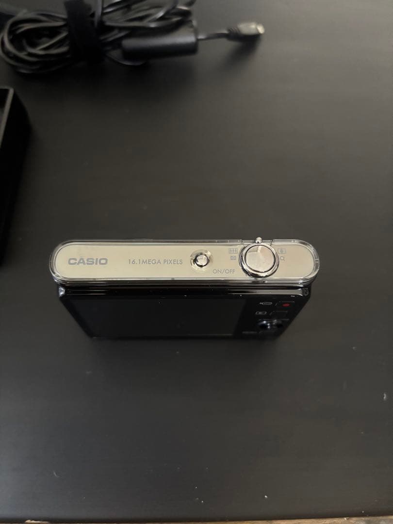 デジタルカメラ CASIO EXILIM 1.6MEGA PIXELS EX-JE10