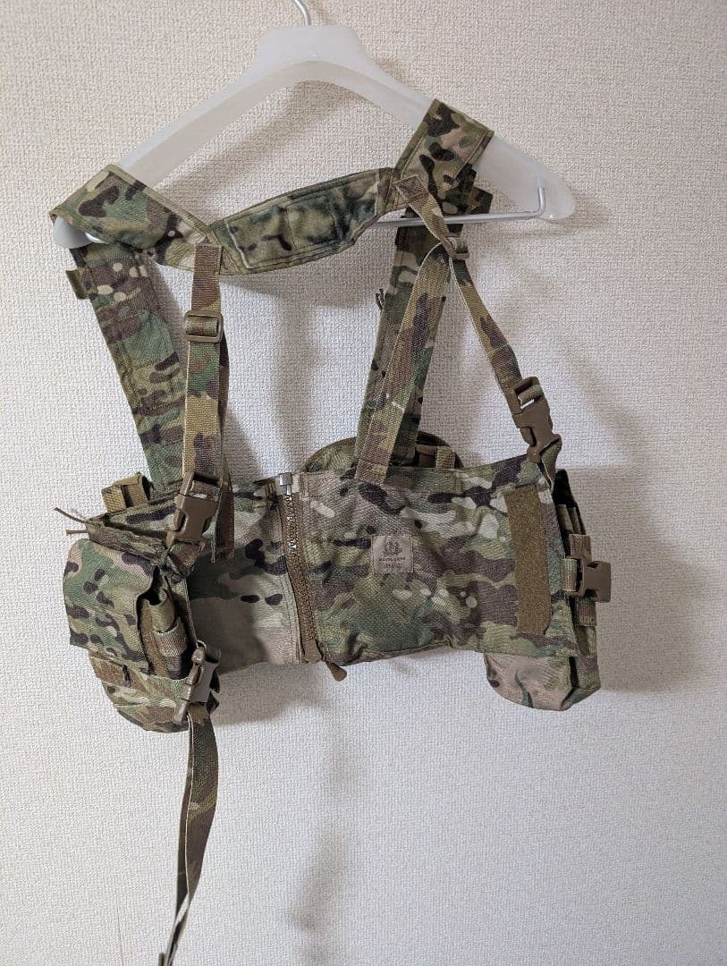 た*う様 Mayflower UW GenV Split Front Chest