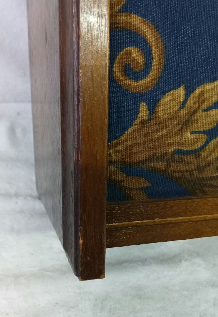 キツツキマーク　飛騨産業　マガジンラック　昭和レトロ　ヴィンテージ　花柄　木製