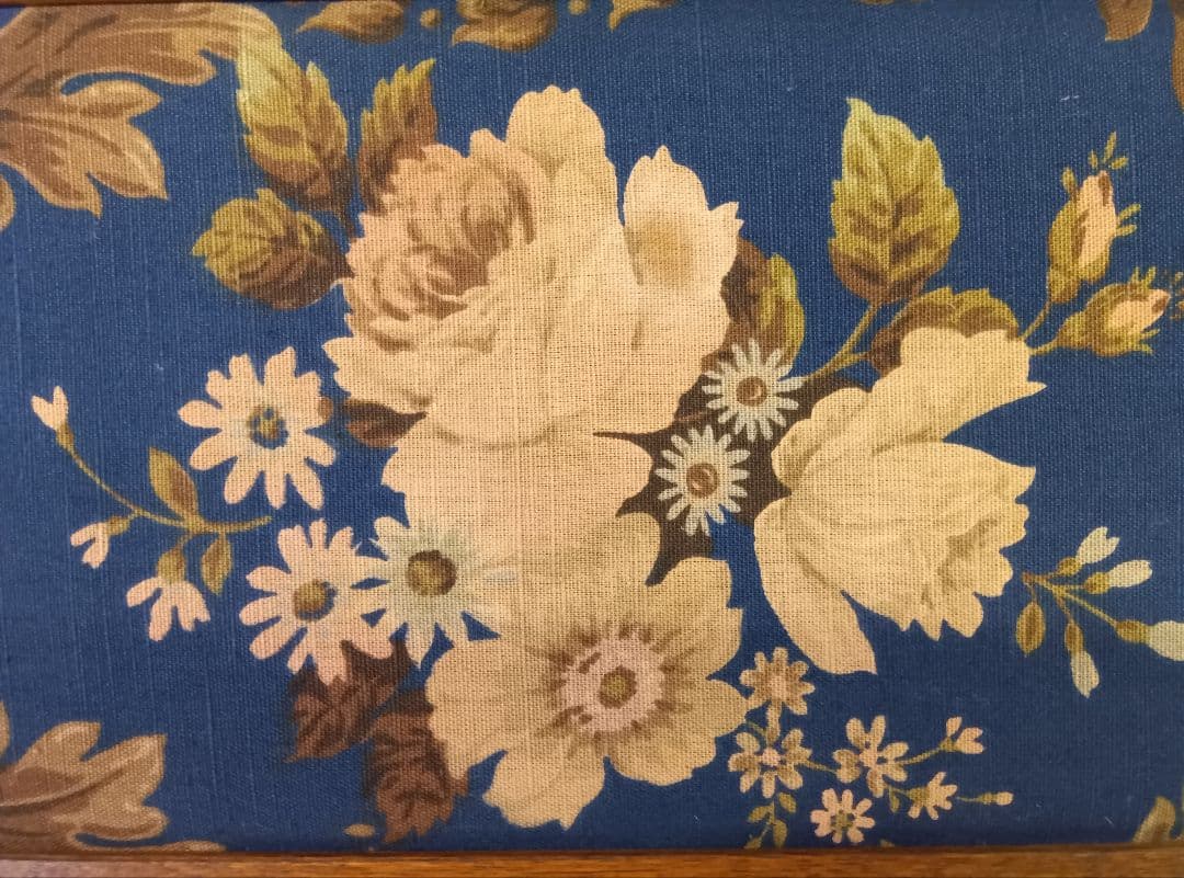 キツツキマーク　飛騨産業　マガジンラック　昭和レトロ　ヴィンテージ　花柄　木製