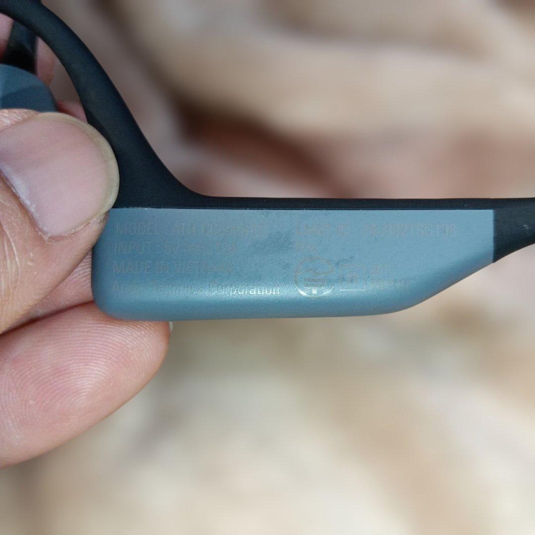 s*o様 【音イイ☆】オーディオテクニカ 骨伝導イヤホン ブラック