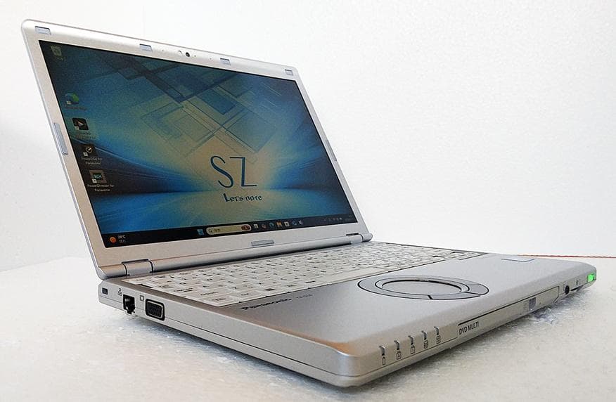 軽量コンパクト Panasonic CF-SZ6