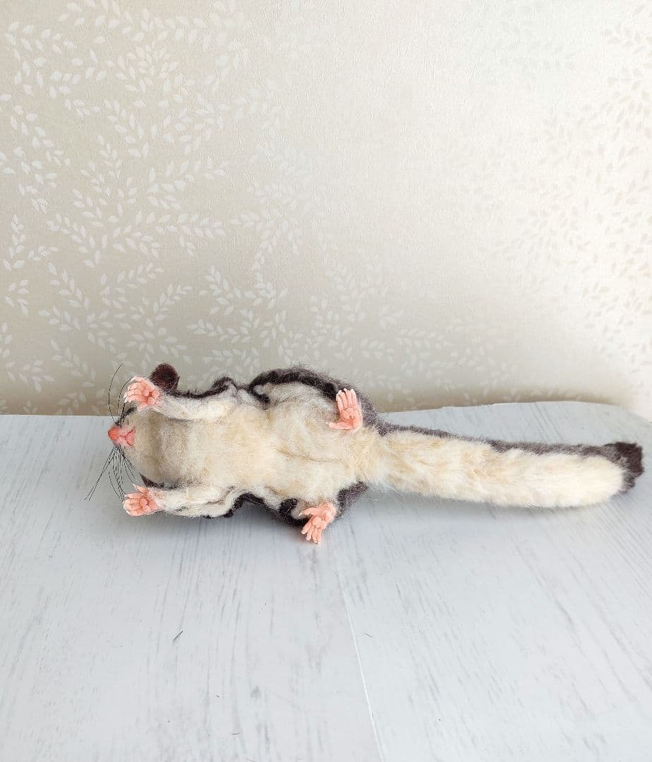 う*さ様 羊毛フェルト　フクロモモンガ