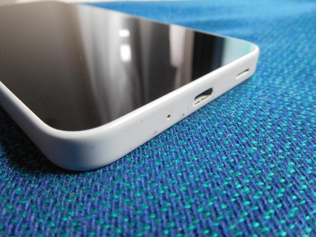 楽天モバイル/AQUOS wish 4 本体（ブルー）